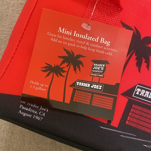 NWT Trader Joe's Mini Insulated Bag - Picture 2 of 2